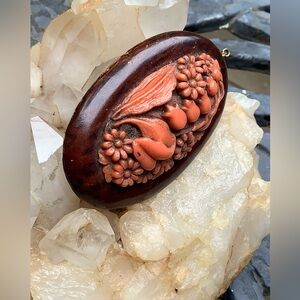 Vintage 1940’s Oval Pendant with Coral Carved Celluloid Flowers